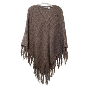Fringed Cable Knit Poncho Vneck Sweater Bohemian Western Vintage 70's Hippy Chic